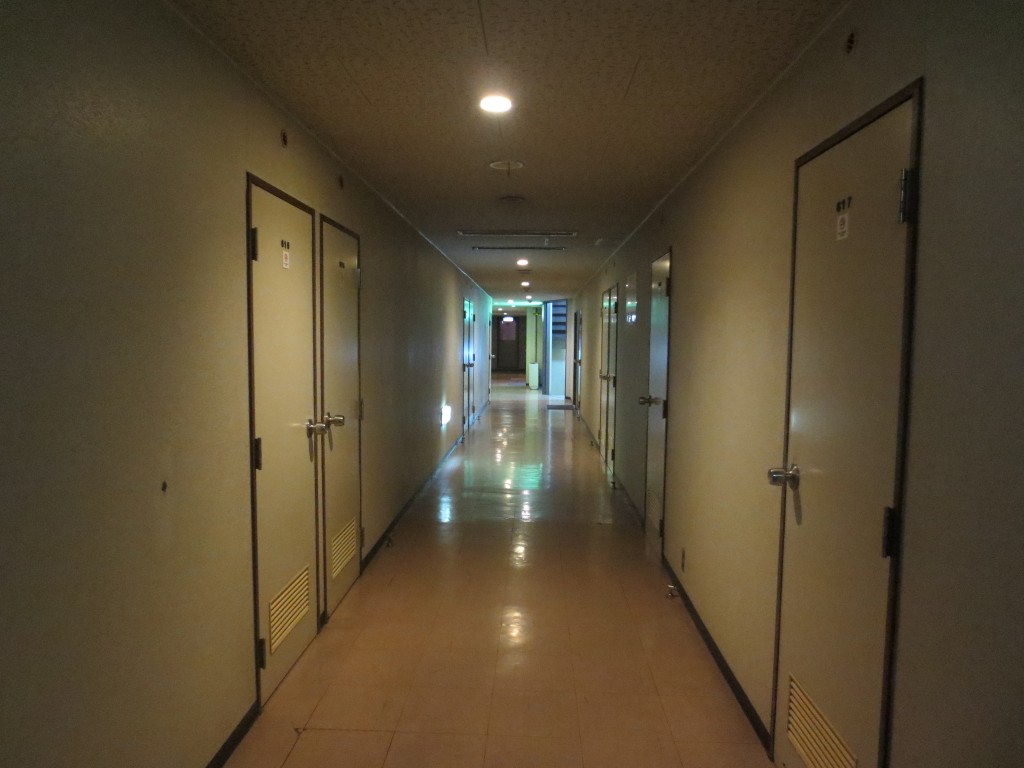 Couloir hotel Taiyo à Osaka